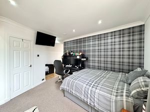 Photo 26- click for photo gallery